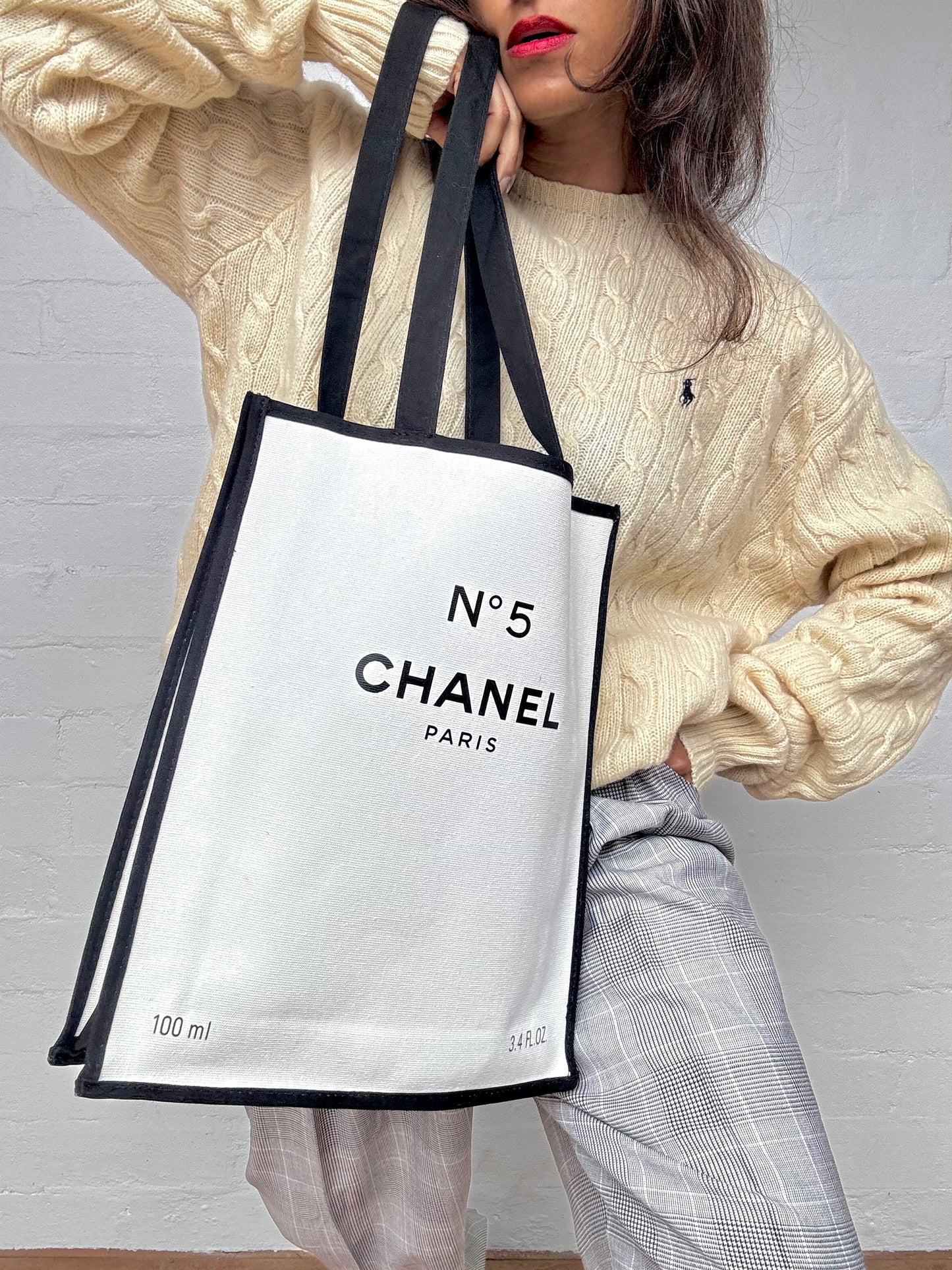 CHANEL N ° 5 100th Anniversary Tote Bag Black × White Novelty 2021