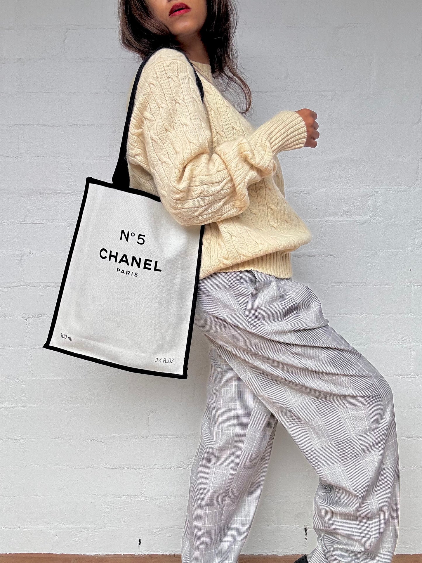 CHANEL N ° 5 100th Anniversary Tote Bag Black × White Novelty 2021