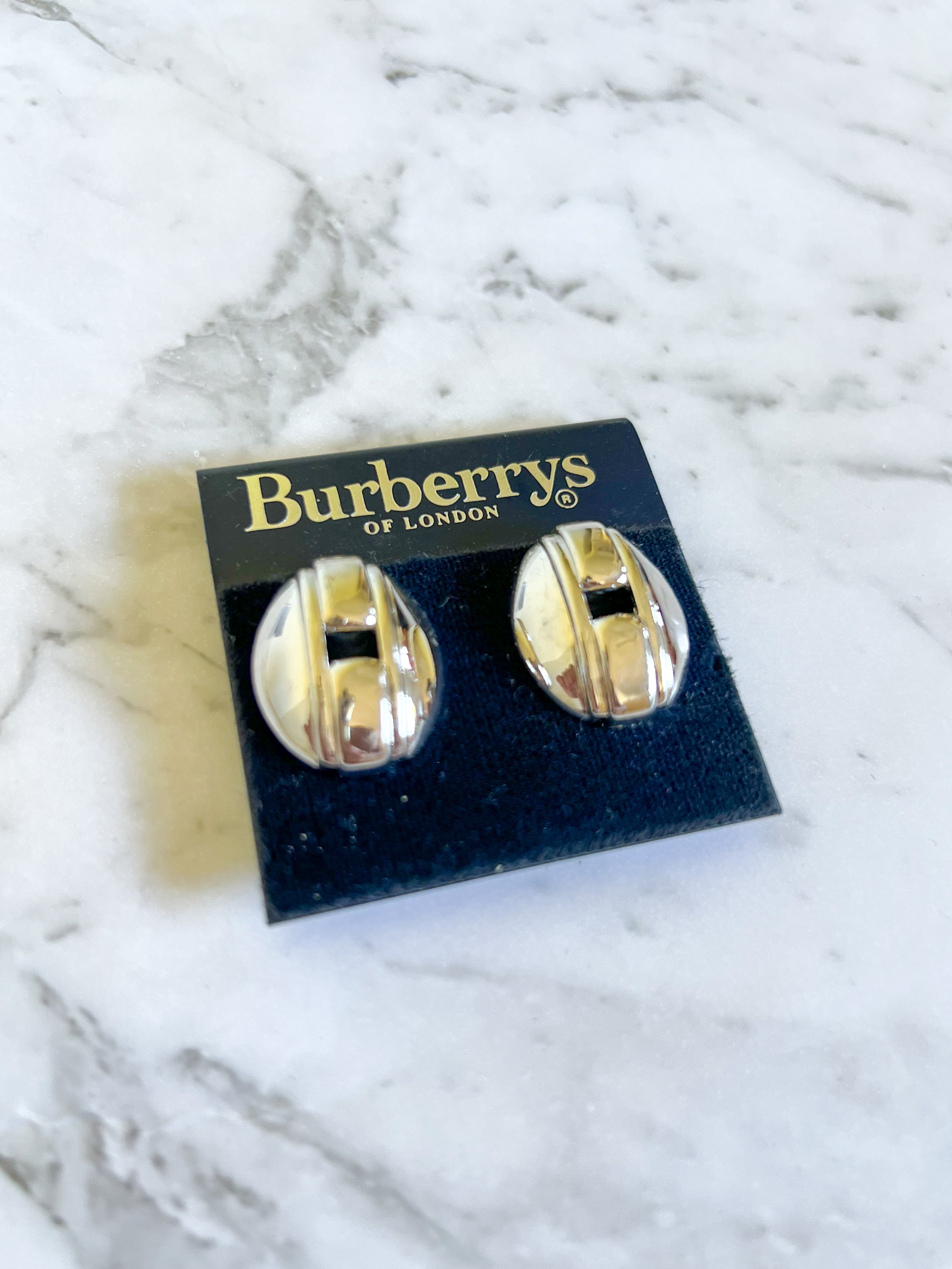 Burberrys vintage outlet earrings